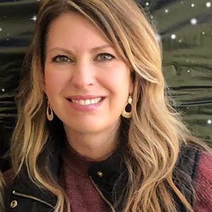 Meet your Posher, Laura